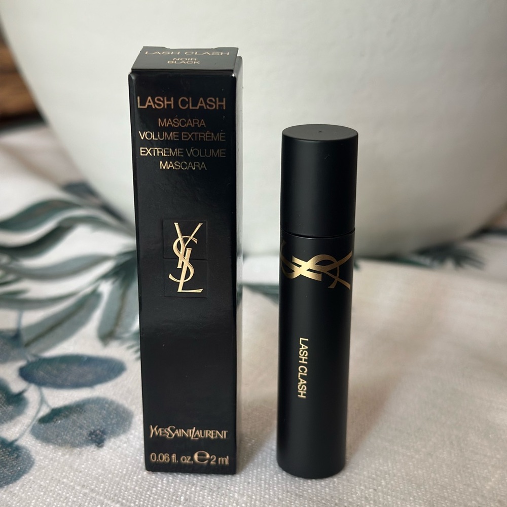 NEW Yves Saint Laurent Black Mascara Lash Clash